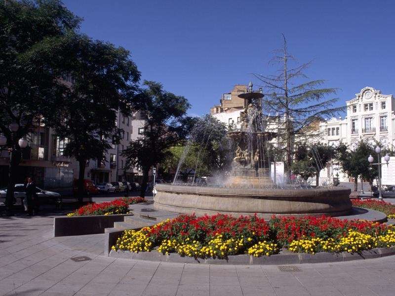 Aparthotel Sercotel Χουέσκα Ανέσεις φωτογραφία