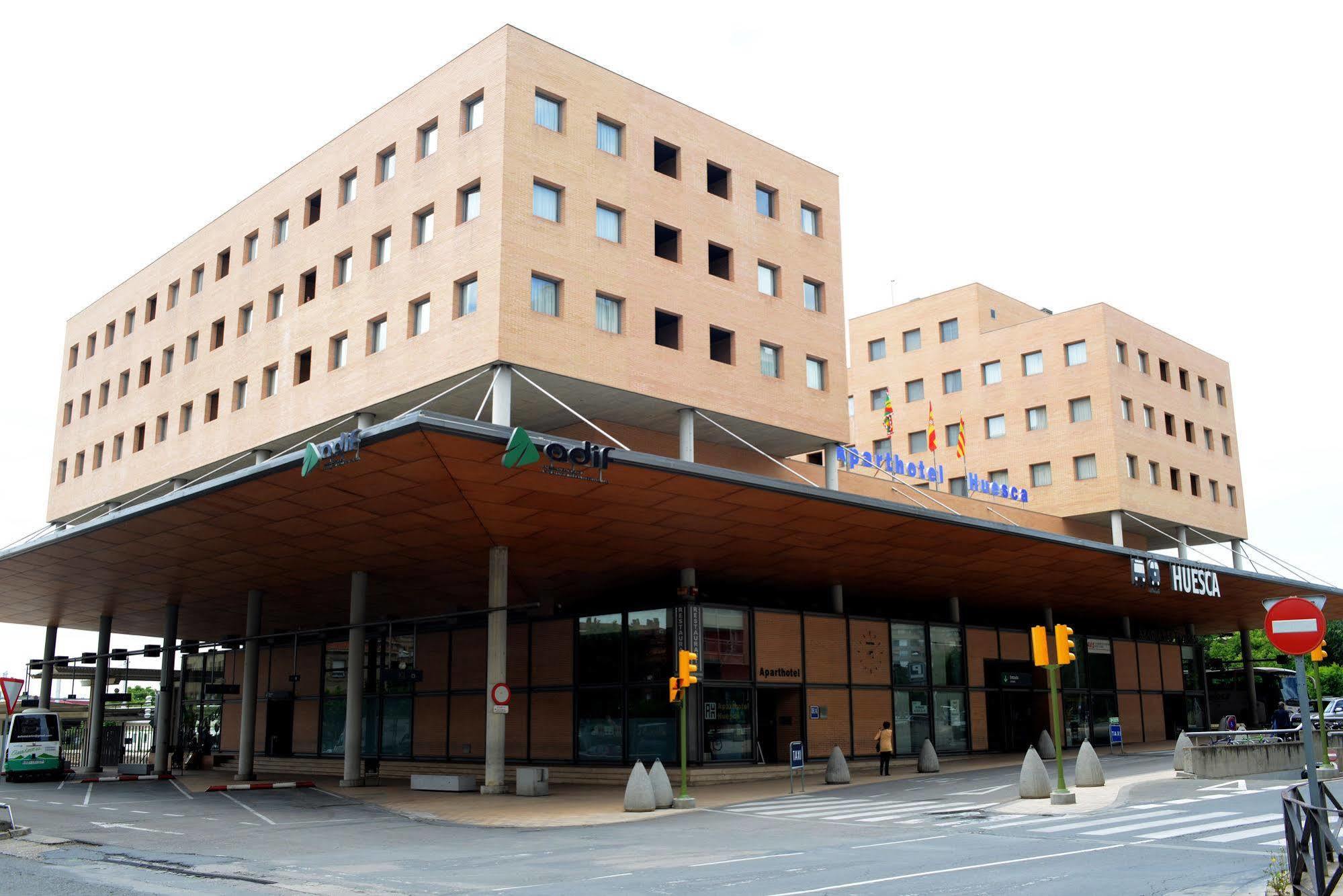 Aparthotel Sercotel Χουέσκα Εξωτερικό φωτογραφία