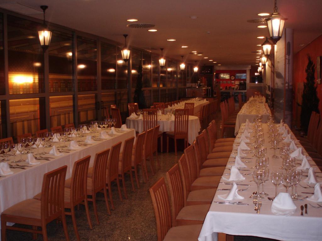 Aparthotel Sercotel Χουέσκα Εξωτερικό φωτογραφία